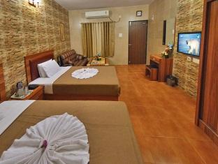 Grand Goa Exotica Hotell Guirim Exteriör bild