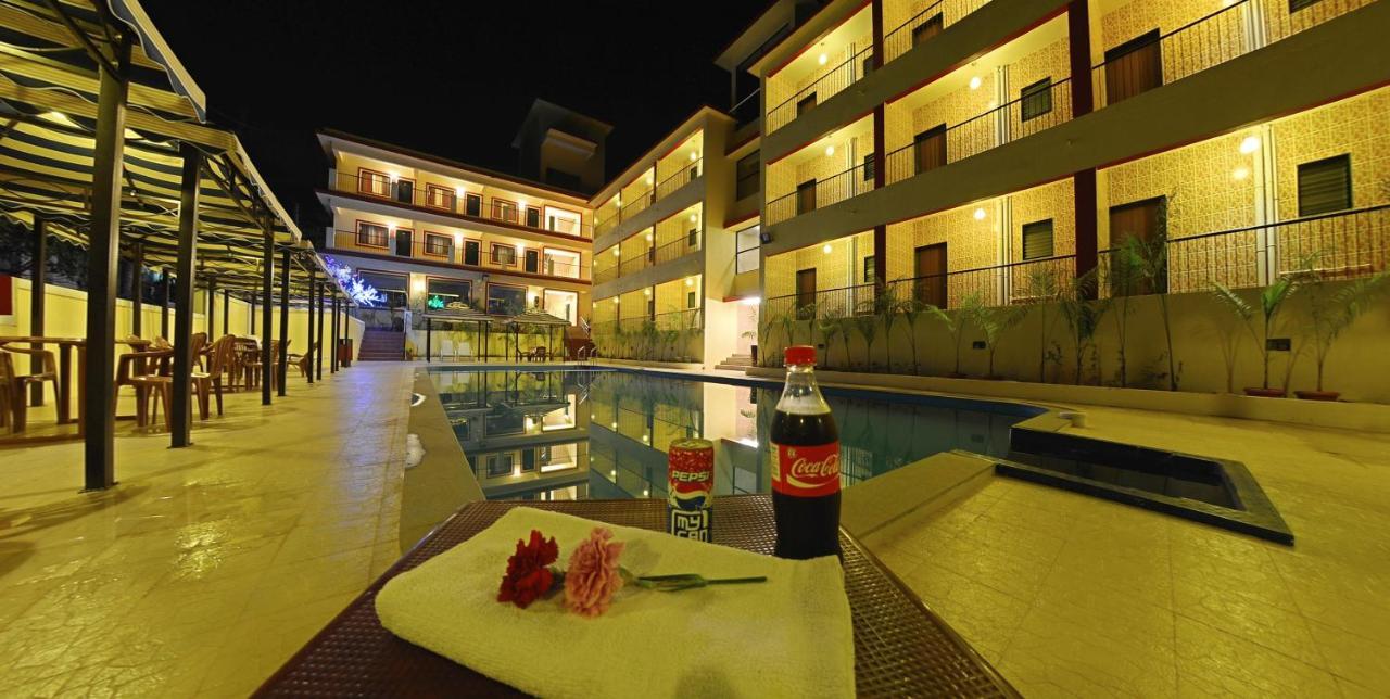 Grand Goa Exotica Hotell Guirim Exteriör bild