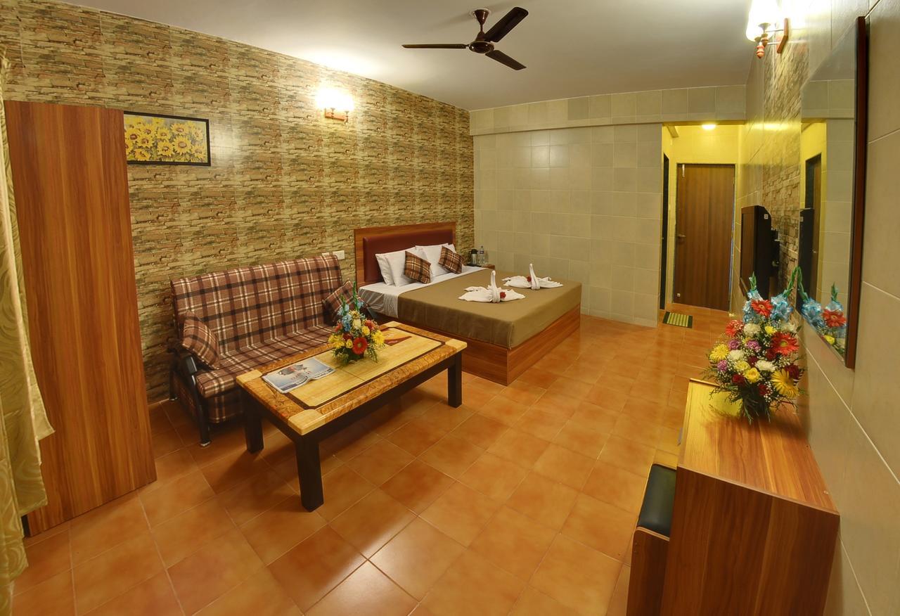 Grand Goa Exotica Hotell Guirim Exteriör bild